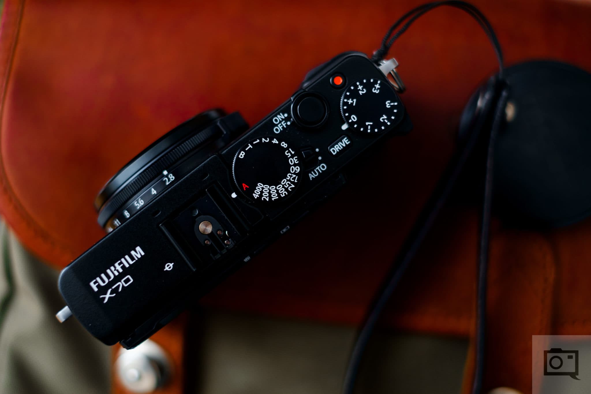 3 Reasons Why This is The Best Fujifilm Point-and-Shoot Ever